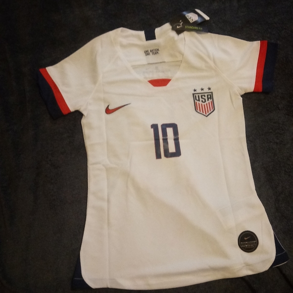 Nike Tops - Carli Lloyd USWNT Jersey